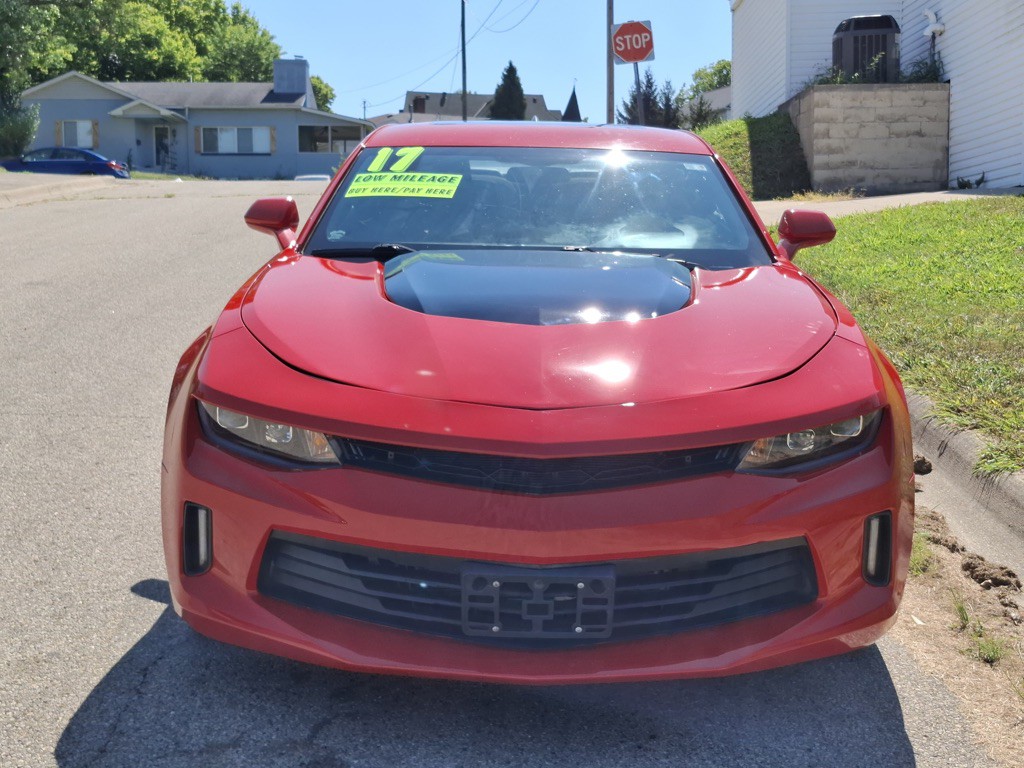 2017 Chevrolet Camaro Image 8