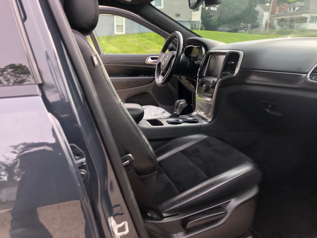 2017 Jeep Grand Cherokee Image 20
