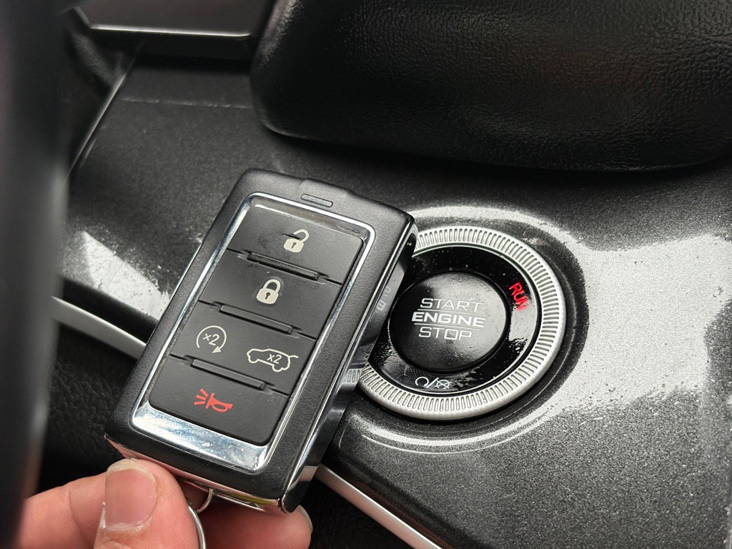 2022 Jeep Grand Cherokee Image 14