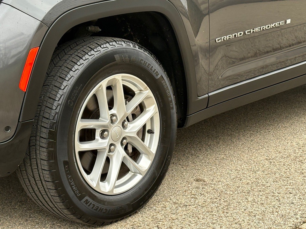 2022 Jeep Grand Cherokee Image 25