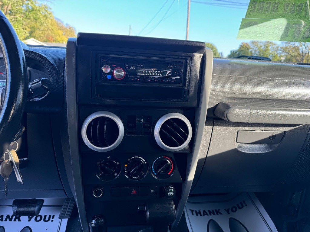 2008 Jeep Wrangler Image 11
