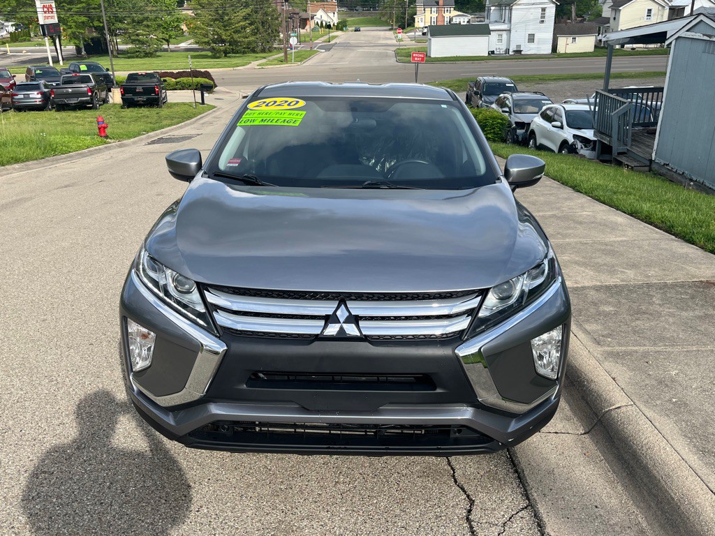 2020 Mitsubishi Eclipse Image 1