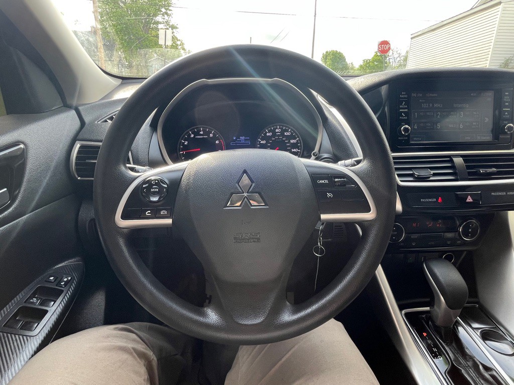 2020 Mitsubishi Eclipse Image 14