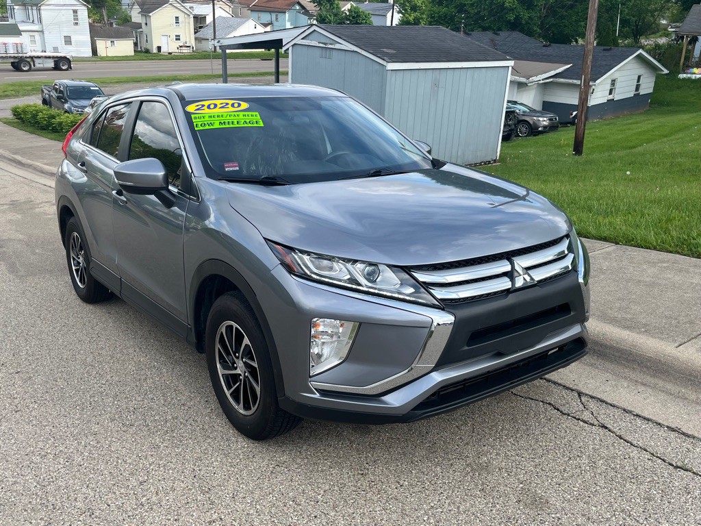 2020 Mitsubishi Eclipse Image 1