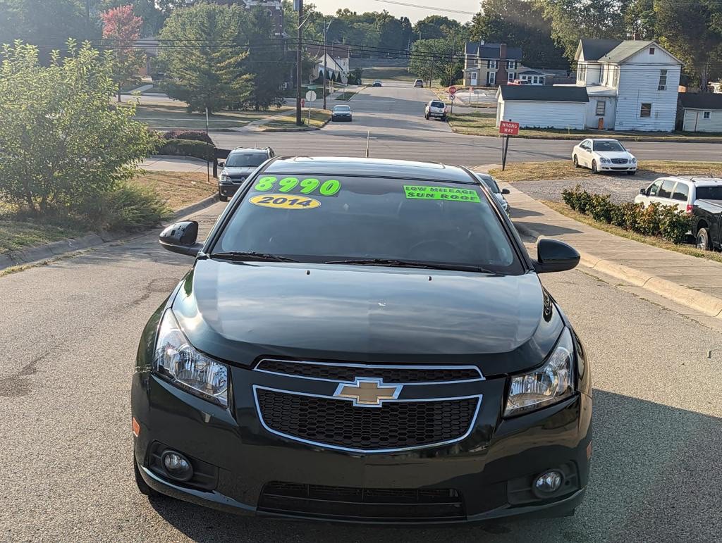 2014 Chevrolet Cruze Image 1