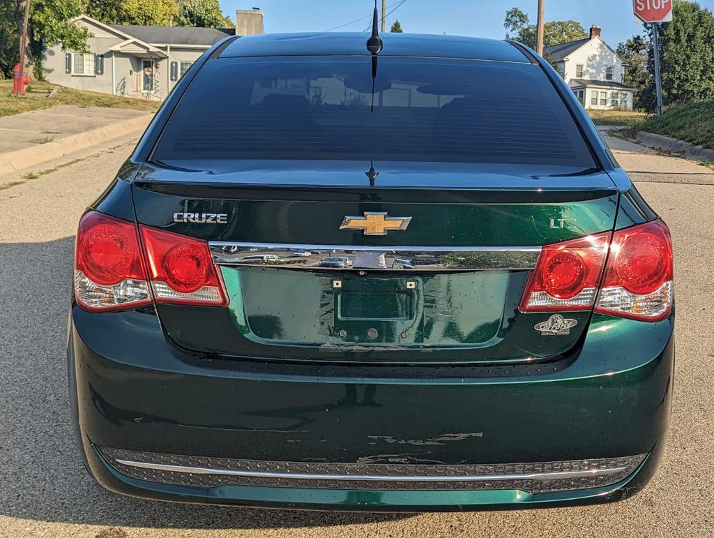 2014 Chevrolet Cruze Image 4