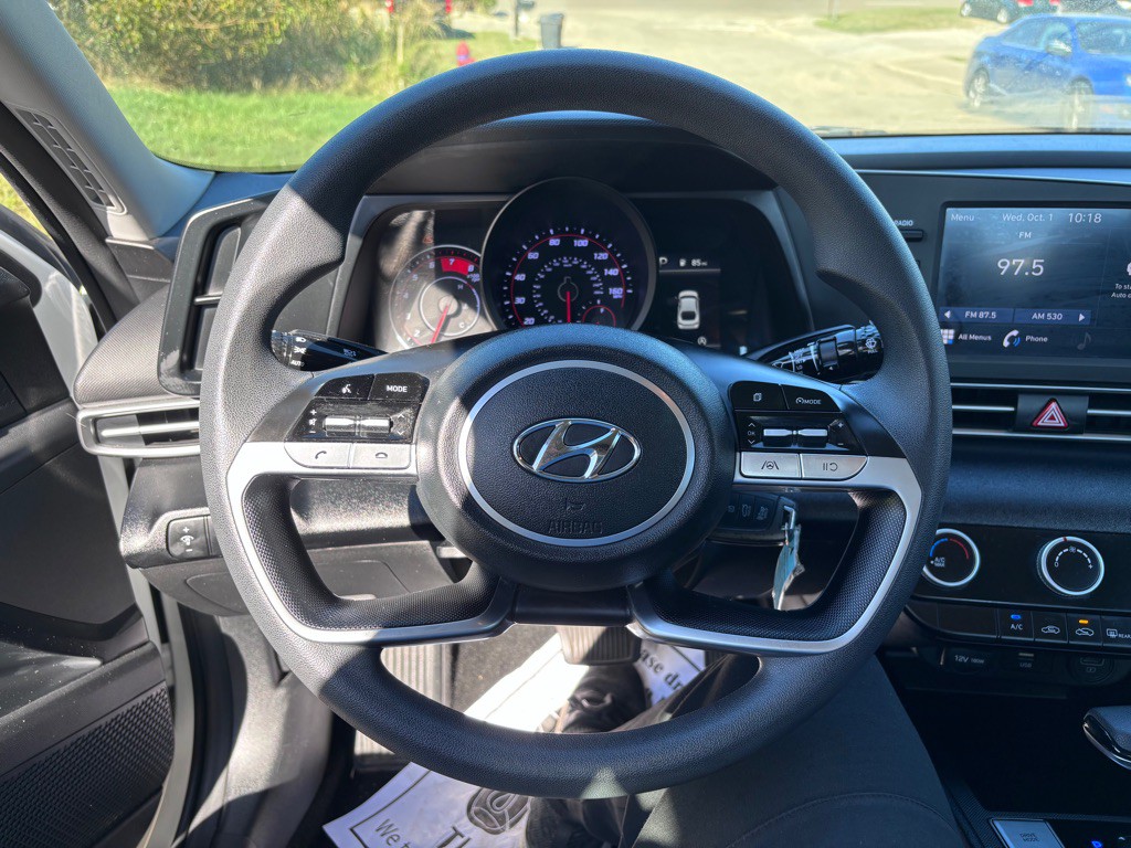 2021 Hyundai Elantra Image 9