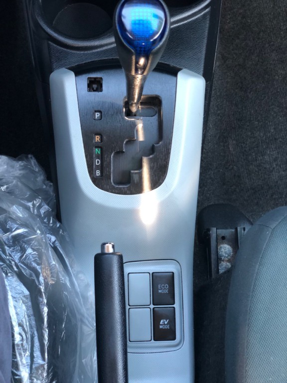 2014 Toyota Prius Image 10