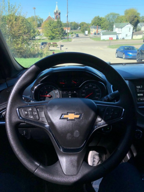 2018 Chevrolet Cruze Image 9