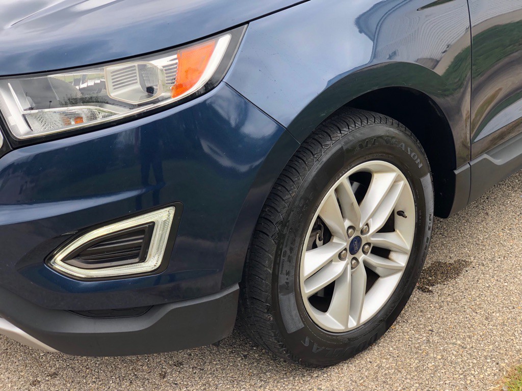 2017 Ford Edge Image 22