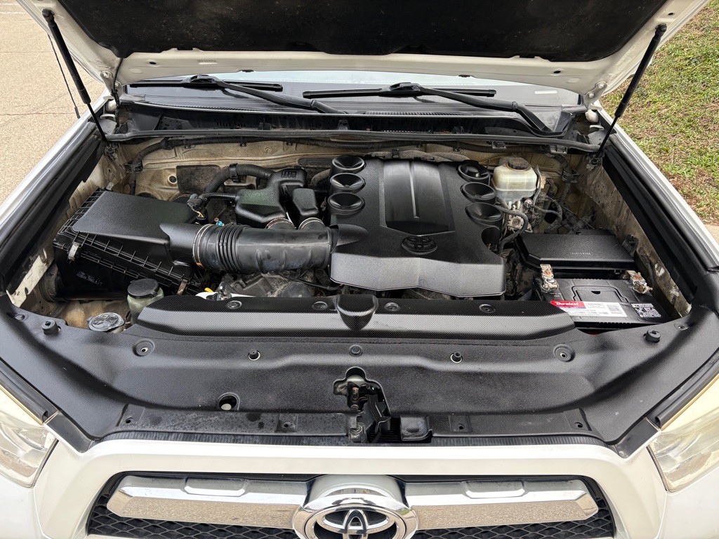 2011 Toyota 4Runner Image 22