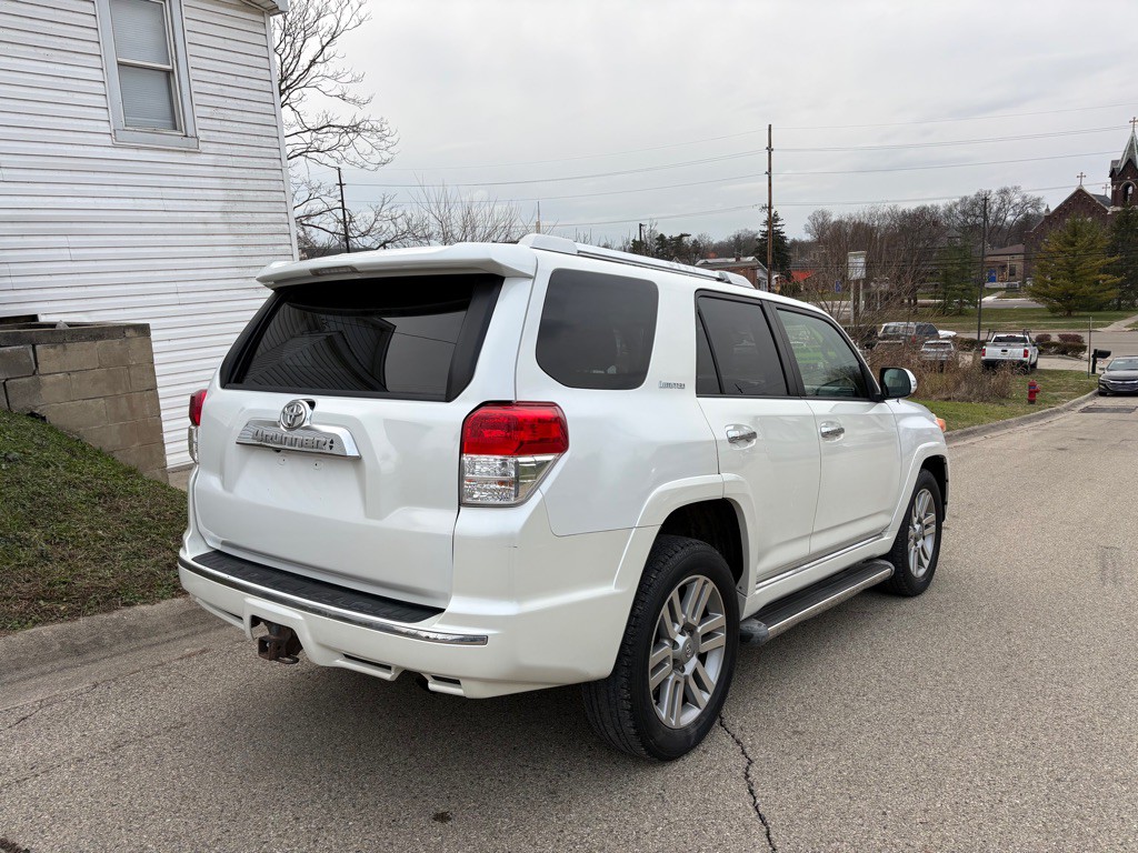 2011 Toyota 4Runner Image 7