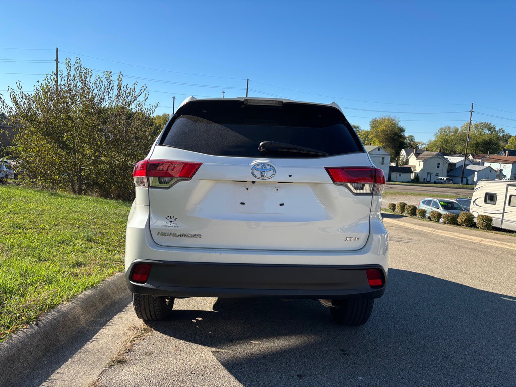 2019 Toyota Highlander Image 5