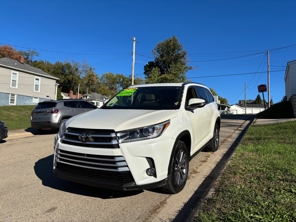 2019 Toyota Highlander Image 3