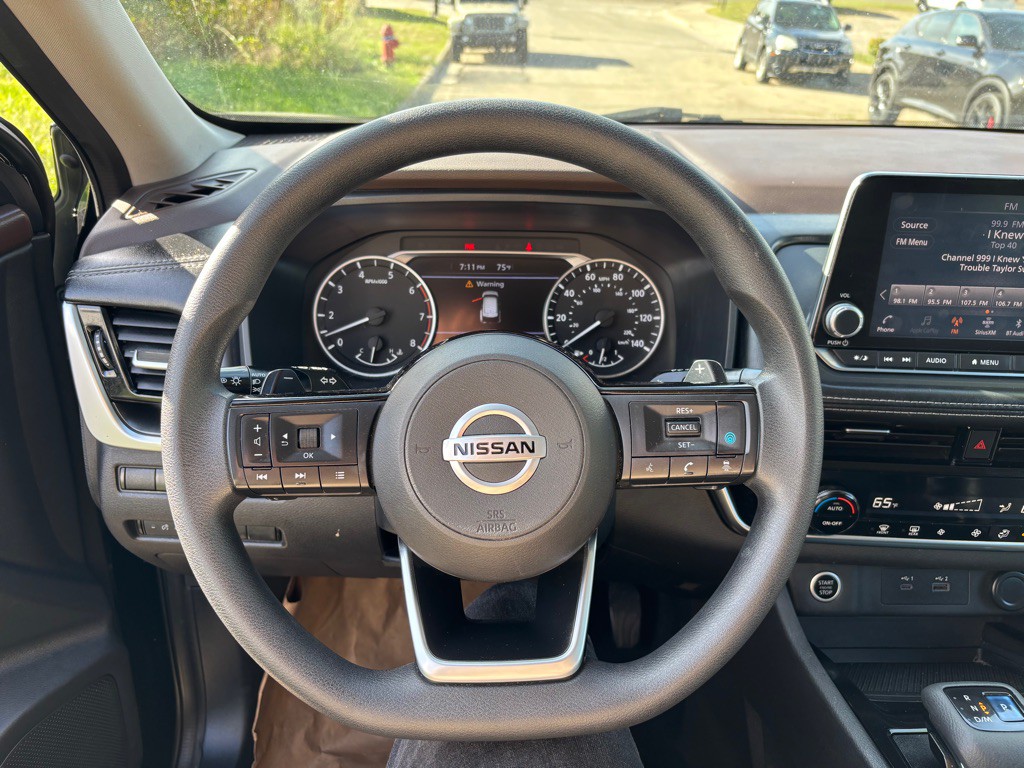 2021 Nissan Rogue Image 9