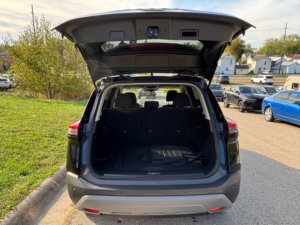 2021 Nissan Rogue Image 19