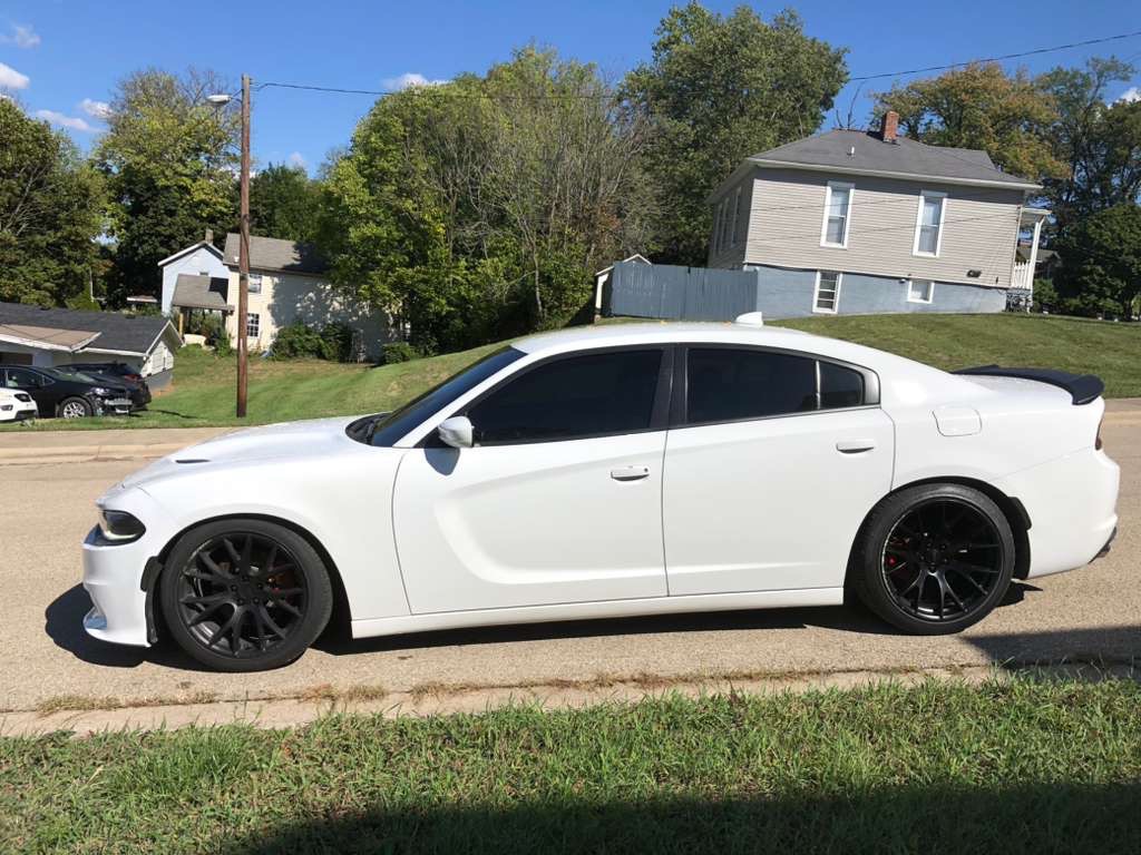 2018 Dodge Charger Image 3