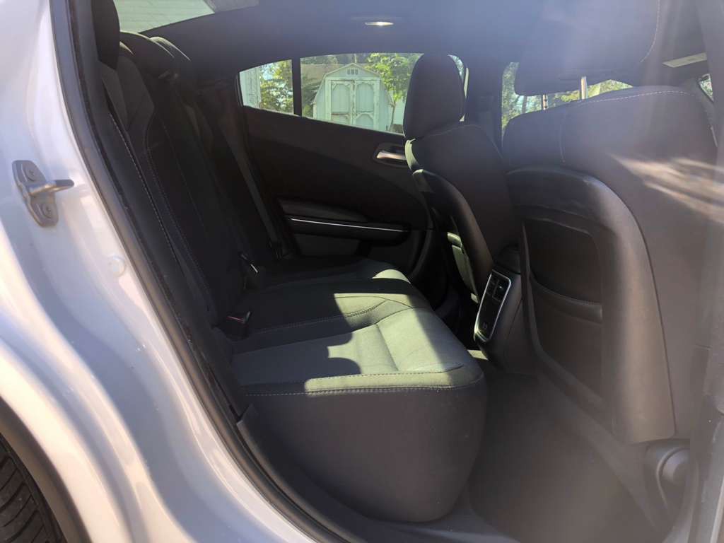 2018 Dodge Charger Image 16
