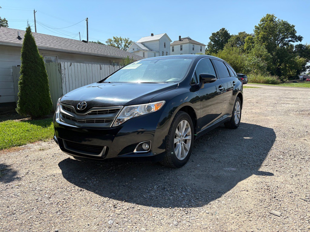 2014 Toyota Venza Image 2