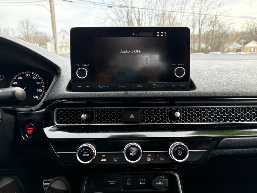 2025 Honda Civic Image 13