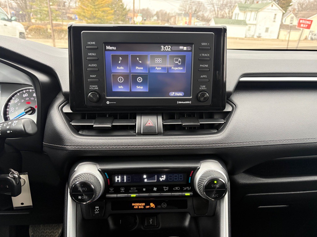 2021 Toyota Rav4 Image 11