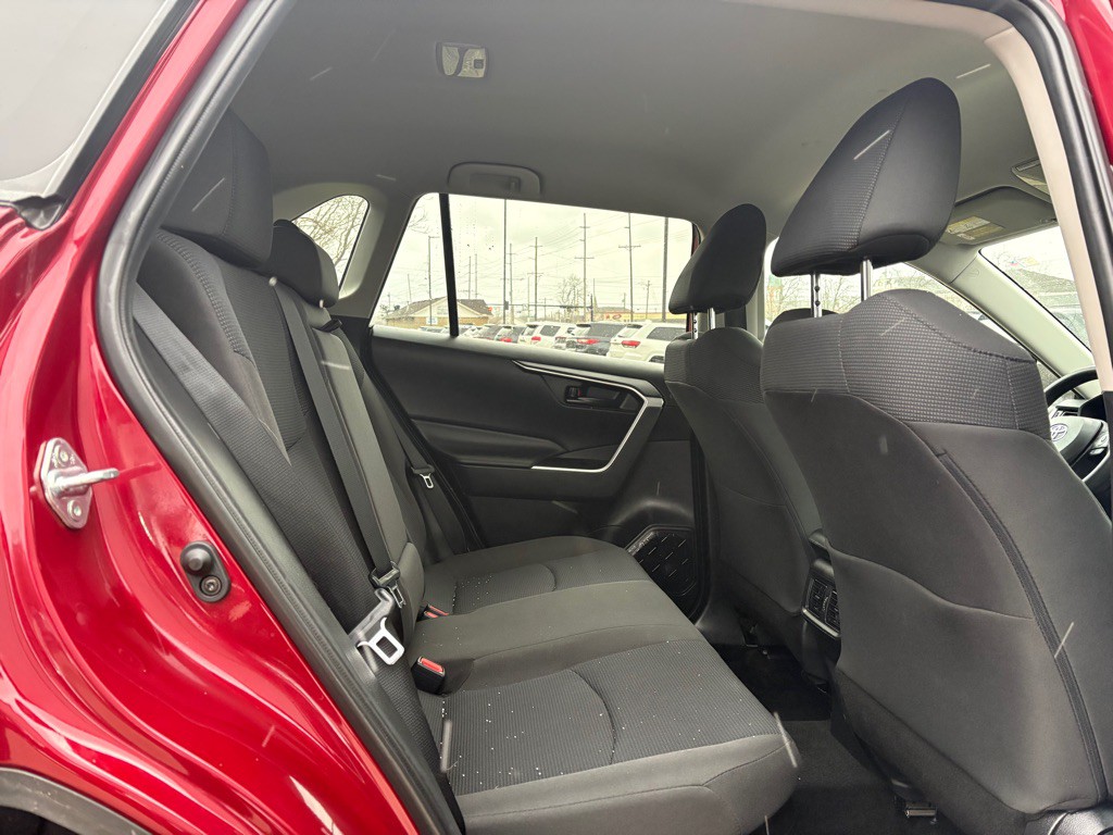 2021 Toyota Rav4 Image 16