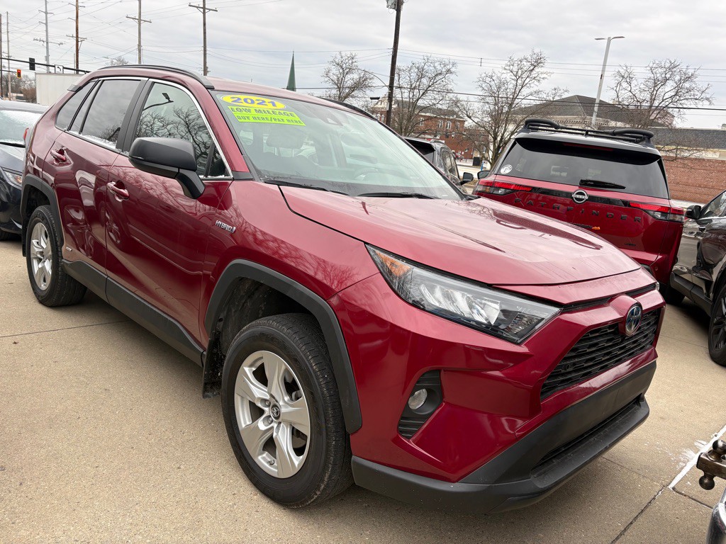 2021 Toyota Rav4 Image 1