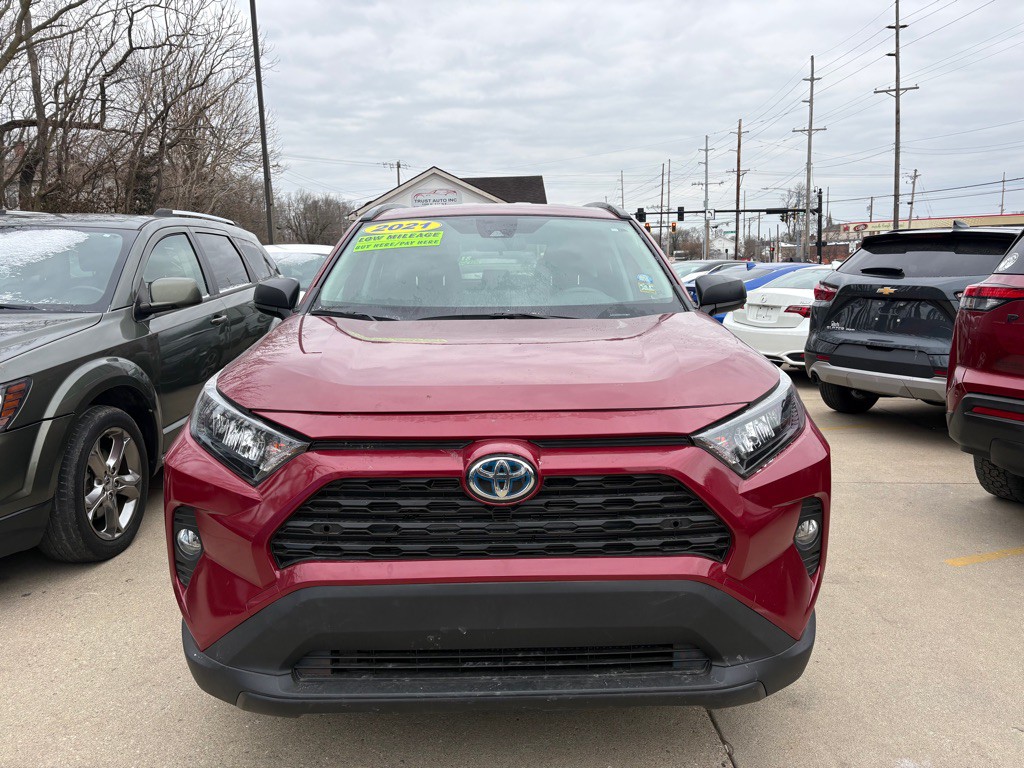 2021 Toyota Rav4 Image 2