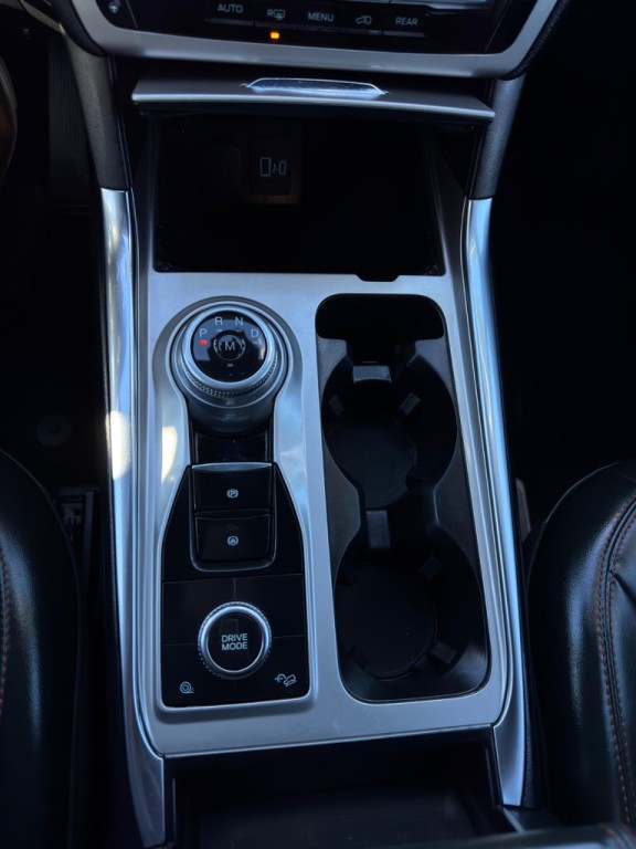 2022 Ford Explorer Image 10