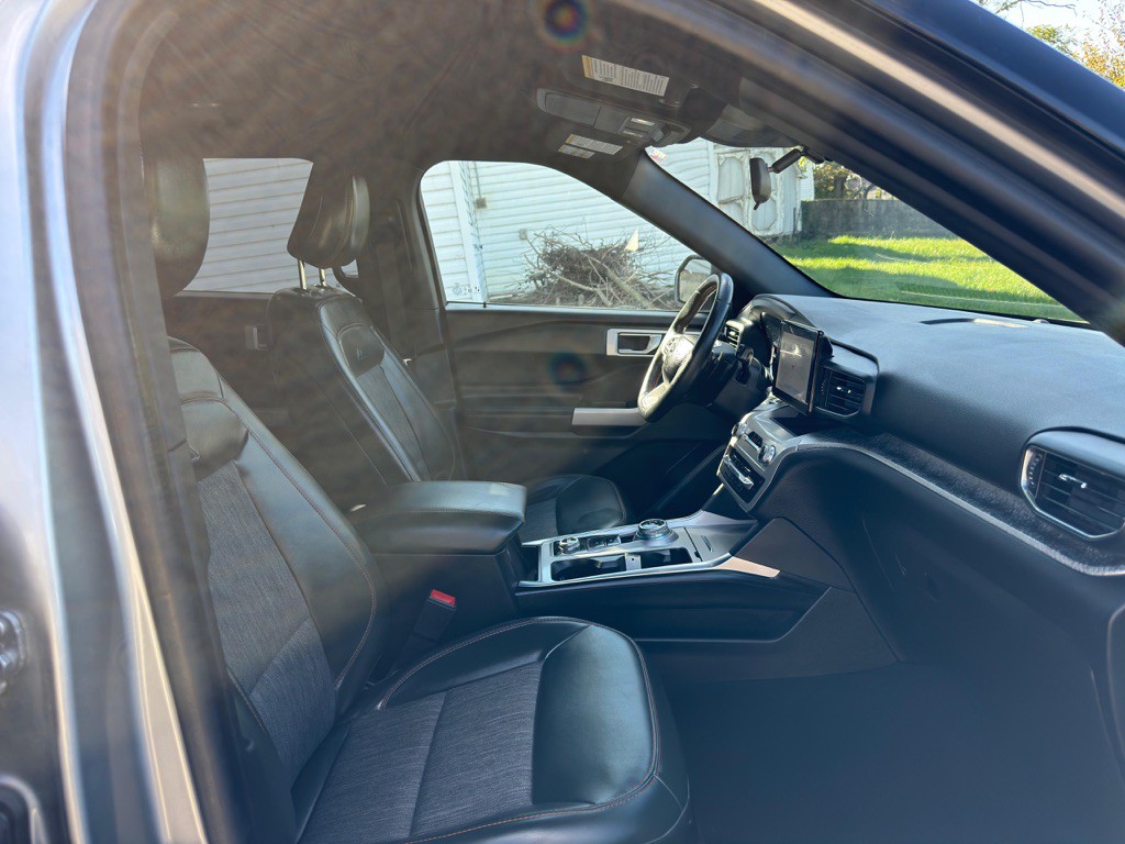 2022 Ford Explorer Image 20