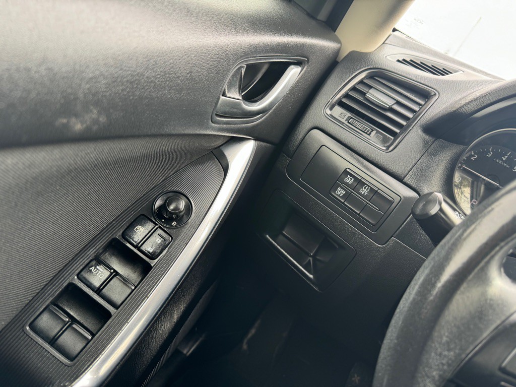 2014 Mazda CX-5 Image 10