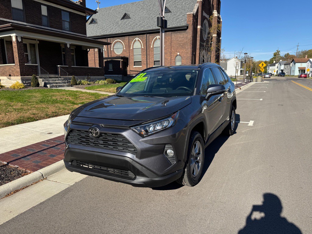 2021 Toyota Rav4 Image 2