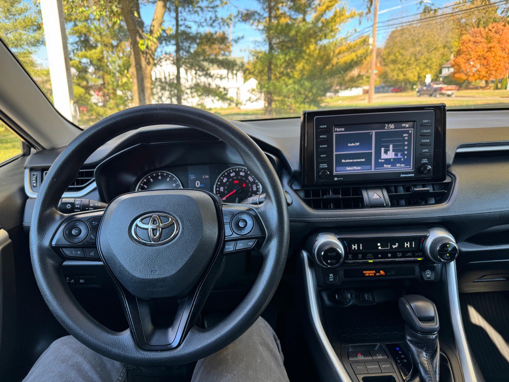 2021 Toyota Rav4 Image 10