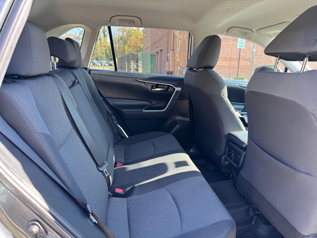 2021 Toyota Rav4 Image 18
