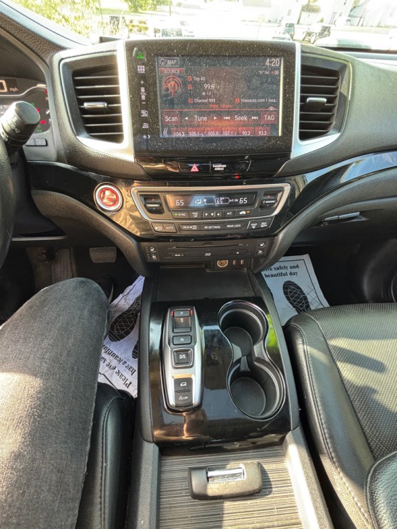 2016 Honda Pilot Image 12