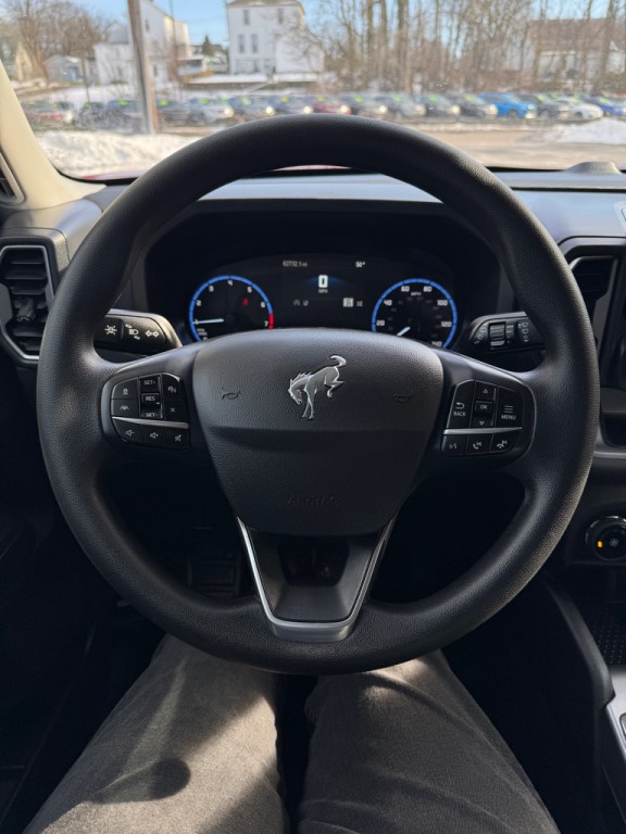 2022 Ford Bronco Image 7