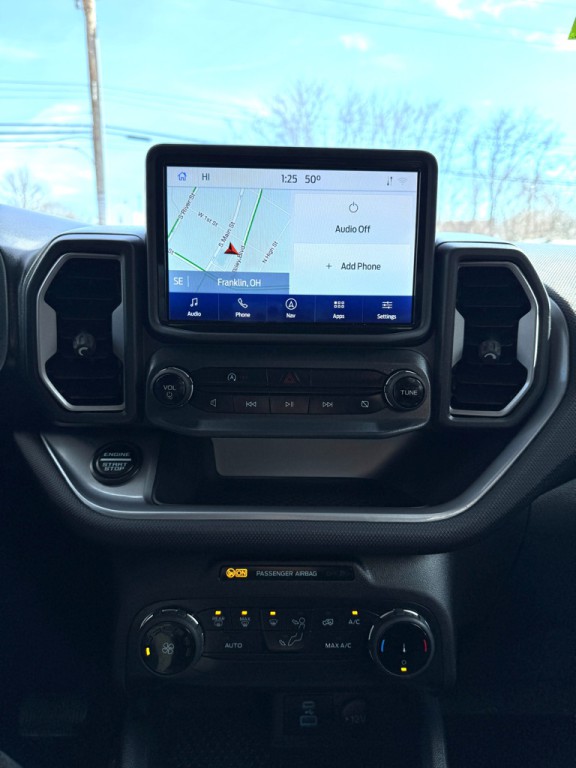 2022 Ford Bronco Image 10