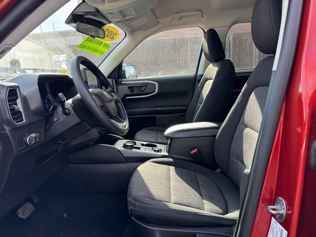 2022 Ford Bronco Image 13