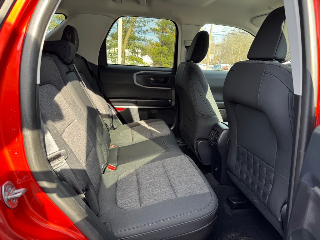 2022 Ford Bronco Image 15