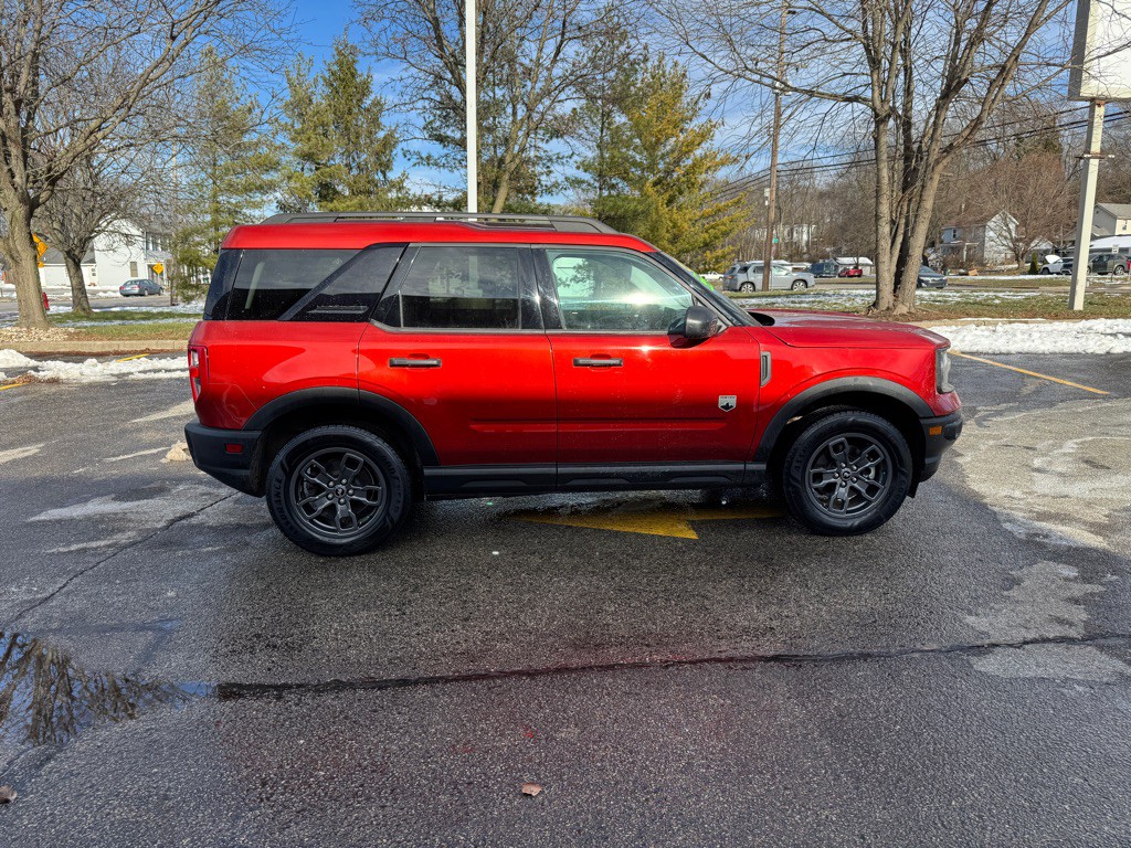 2022 Ford Bronco Image 6