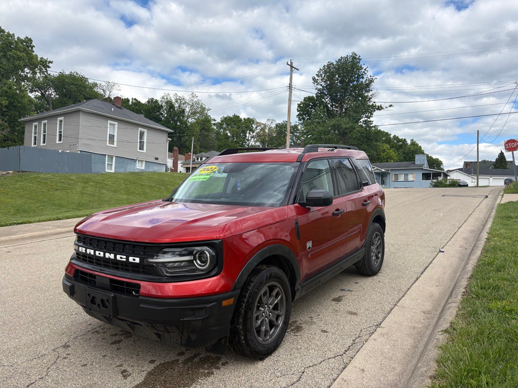 2022 Ford Bronco Image 2