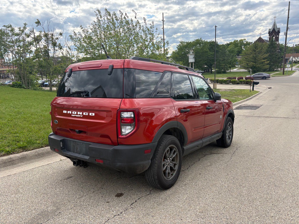 2022 Ford Bronco Image 6
