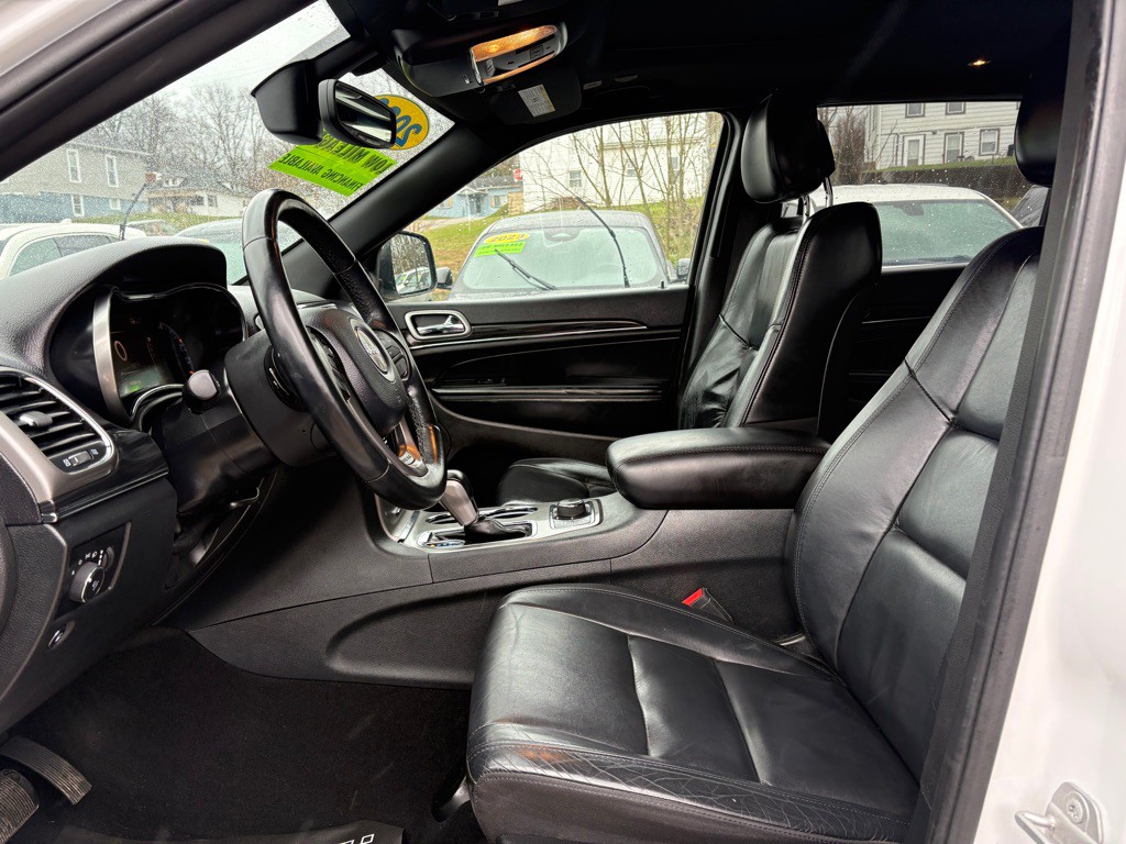 2020 Jeep Grand Cherokee Image 15