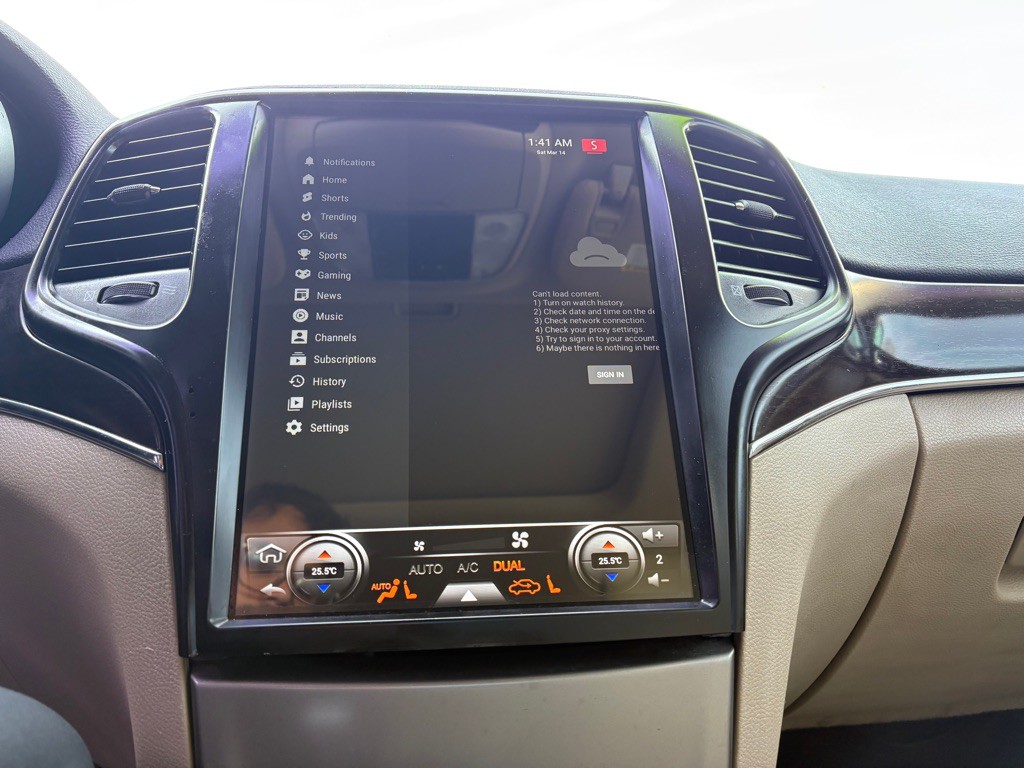 2018 Jeep Grand Cherokee Image 11