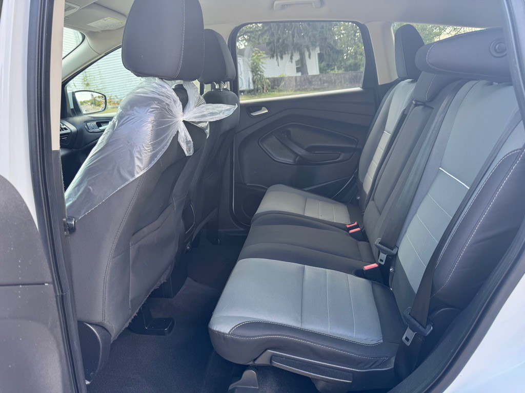 2015 Ford Escape Image 13