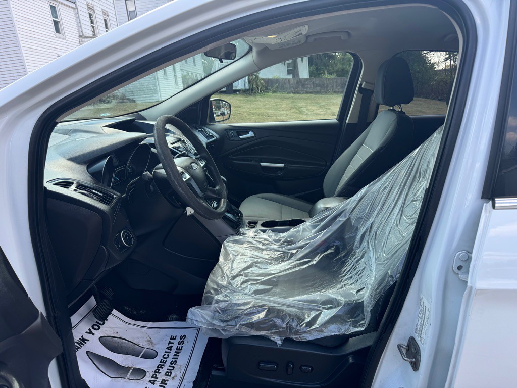 2015 Ford Escape Image 14