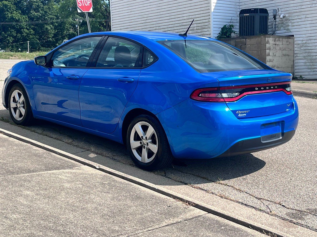2015 Dodge Dart Image 4