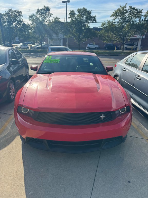 2011 Ford Mustang Image 3