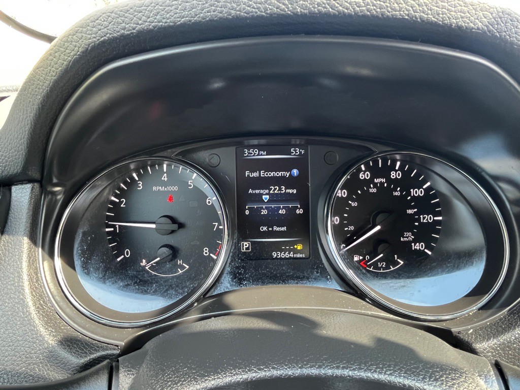 2017 Nissan Rogue Image 17