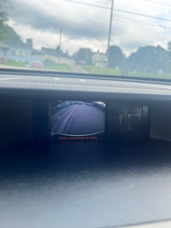 2011 Toyota Sienna Image 17